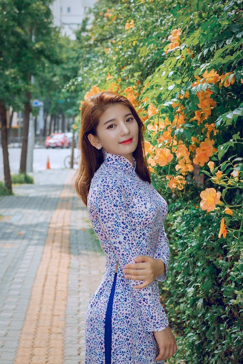 HOT SEXY HIGHEST PROFILE CALL GIRL SERVICE AVAILABLE