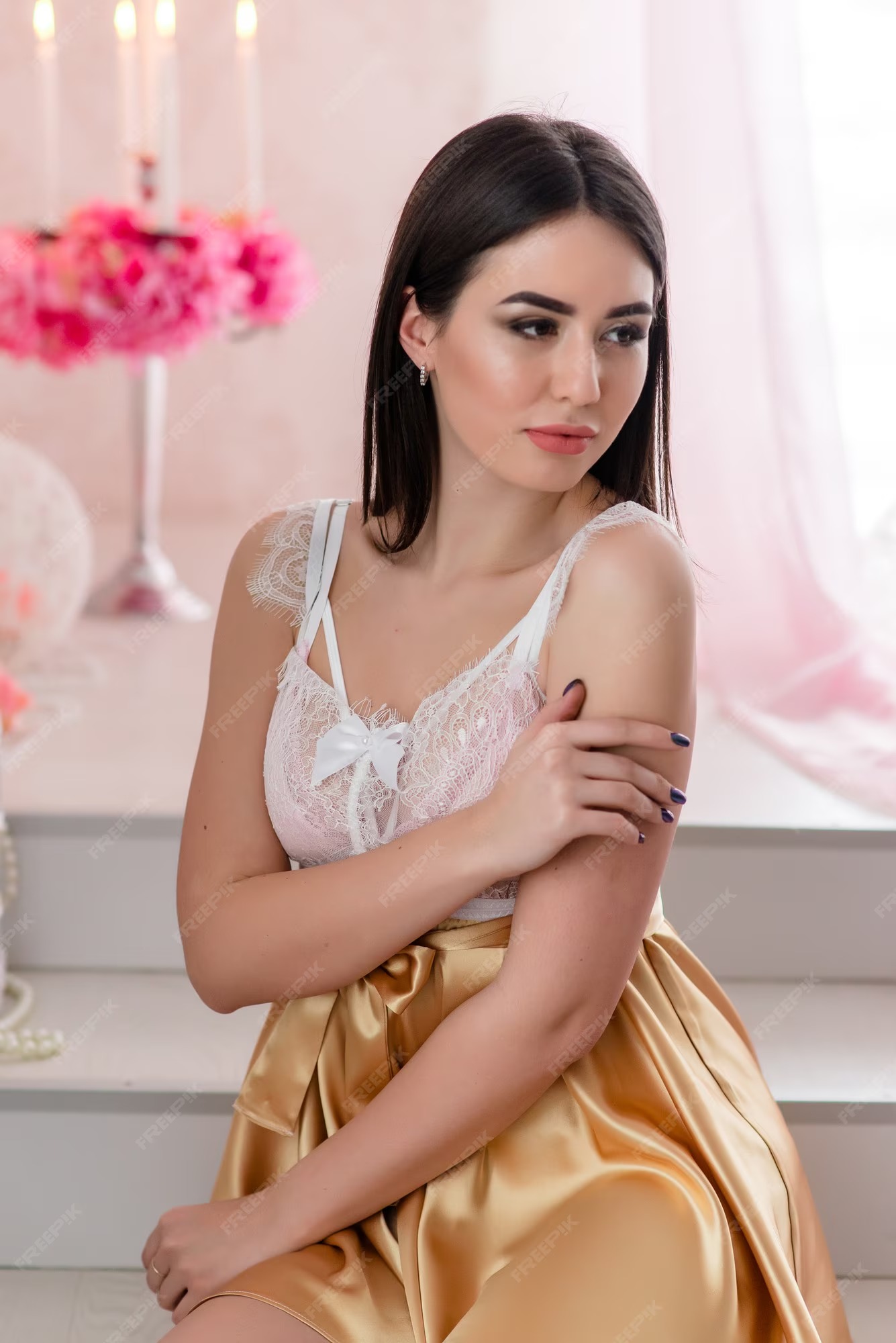 Radiant Saran Call Girl for Unforgettable City Nights