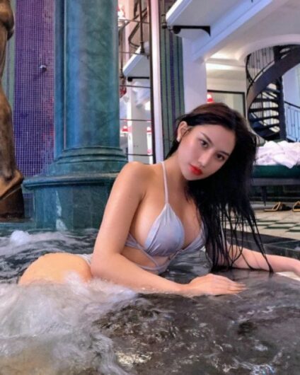 My pictures are real Welcome for Realmeet and Webcam Sex services