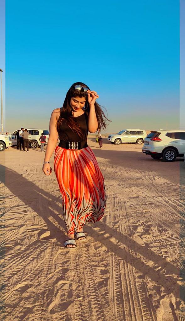 Vip top model educated college student call girl Soniya Kimari