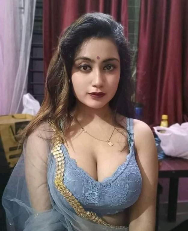 Vip top model educated college student call girl Soniya Kimari